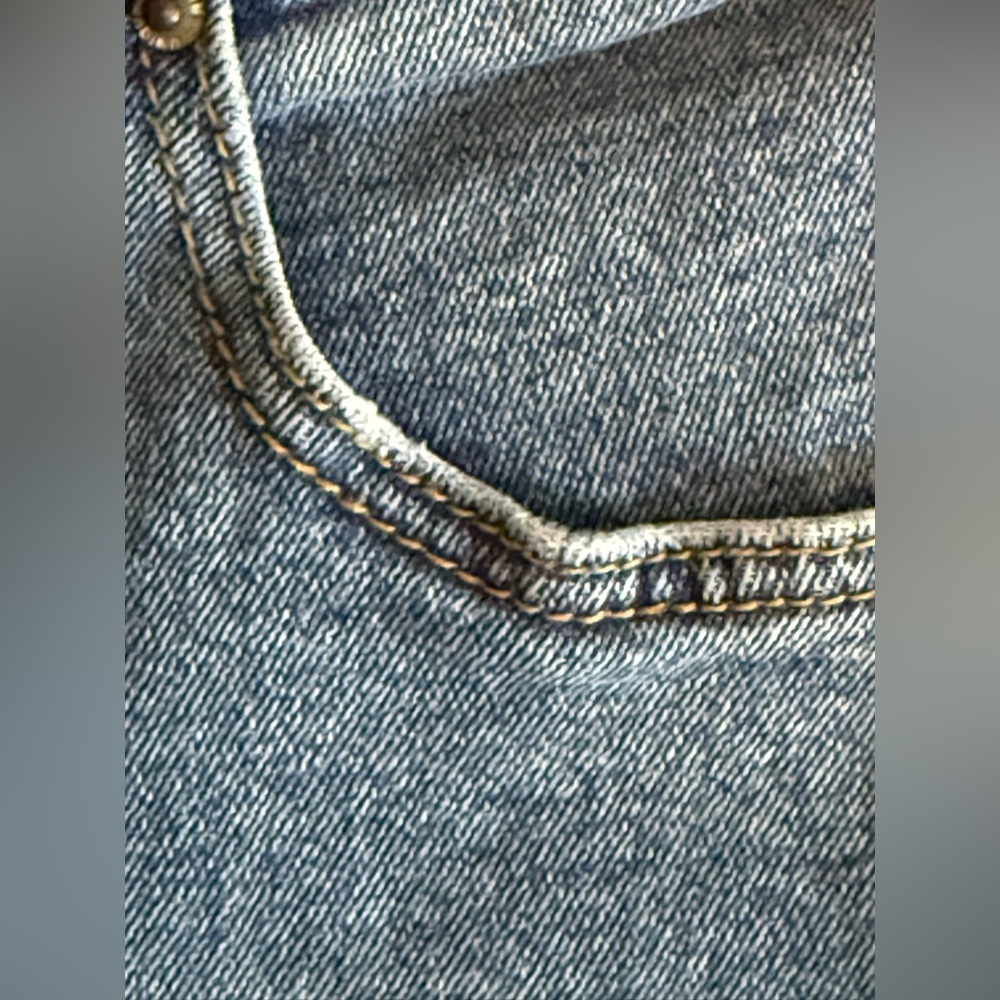 Unique Denim Kelly long denim shorts - Picture 4 of 10